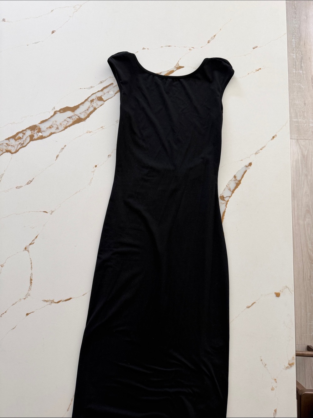 SHEIN Black Cap-Sleeve Maxi Dress